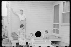 4010_Part-time farmer,  with his family, Wabash Farms, Indiana