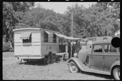 4159_ Dade City tourist camping site , Florida