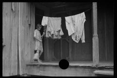 0019_Sharecropper's daughter