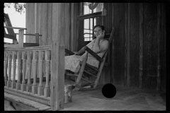 0020_Sharecropper's wife