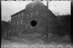 0183_Squalid housing Hamilton County, Ohio