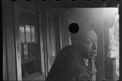 0239_Waiting for a relief check, Scotts Run, West Virginia