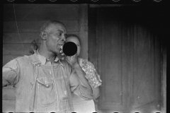 0472_ African -American  wife of rehabilitation client, Jefferson County, Kansas