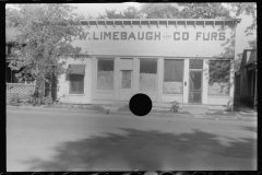 1047__W Limebaugh & Co , Fur traders probably Russellville , Kentucky