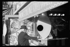1698_Dubious 'Novelty' movie theatre and peep show , Washington DC