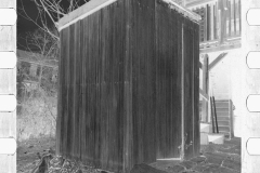 0191_ Privy at rear of House in Martin Street, Hamilton County