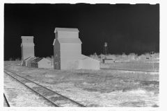 0519_Track -side grain silos,  , Grand Island , Nebraska