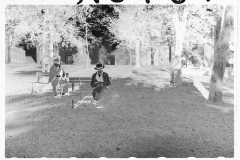 0563_Relaxing in the park, Minneapolis, Minnesota