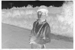 0603_Hispanic boy on road , probably Louisiana