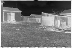 0847_Unknown barns and possible dwelling , unknown location