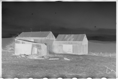 0848_Unknown barns and possible dwelling , unknown location