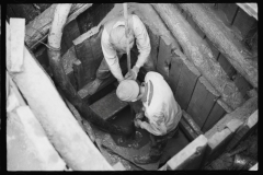 1011__Probably sinking bore hole for water , Ohio