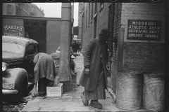 1303_Disturbining street scene , black-Americans in diminished circumstances