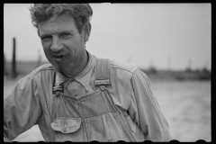 01555_Farmer at  Irwinville farms , Georgia