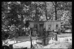 1655_Rudimentary accommodation and fenced yard , rehabilitation clients