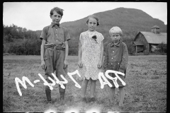 1672_Well attired children ,possibly Vermont