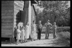 1708_Resettled  family   Wolf Creek Farm Project, Georgia.