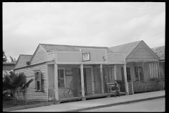 1951_Possibly Speranza Cigar store , Quebec