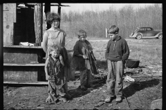 2070_Poor family living in one root hut , off Route 70 Bruceton , Tennessee