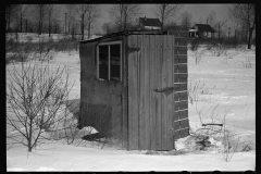 2517_Possible tool-shed or privy ,farm yard, Manville, New Jersey