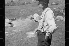 2541_Vermont sheep farmer , North Troy , Orleans County