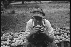 2674_A Florida orange picker. probably a  migrant worker. Polk County, Florida