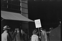 02709_ Strike pickets, New York City