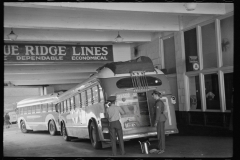 2923_Water for the Blue Ridge Line bus,  Hagerstown Bus Terminal,  Maryland