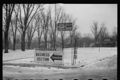 2965_Local signage , Kentland