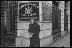 2968_Blind-man begging , Washington DC