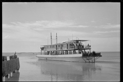 3194_The Florida Keys Ferryboat , Key West , Florida