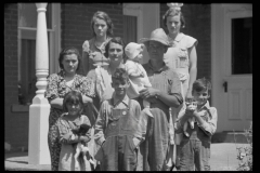 3242_Farmer and family with pets, Scioto Farms, Ohio