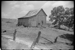 3264_Barn on former farm of Wabash Farm settler, Martin County, Indiana