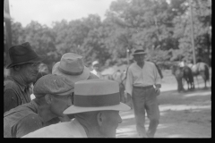 3359_ Spectators at county fair, central Ohio