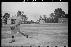 3407_Ball team at Irwinville Farms, Georgia