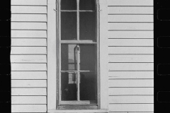 3455_ Simple window of a Church in Gilead , Nebraska