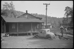 3590_Miners' homes, abandoned town, Jere, West Virginia