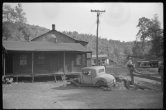 3591_Miners' homes, abandoned town, Jere, West Virginia