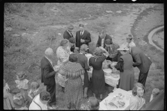 3726_Sunday school picnic , Jere, West Virginia