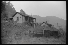 3820_Coal miner's front yard, Mohegan, West Virginia