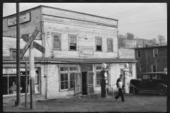 3893_  Company store, Osage, West Virginia