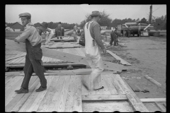 3956_Prefabricated houses ,Roanoke Farms, North Carolina