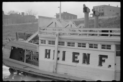 4047_ Ohio River Boat Helen F