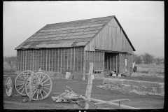 4082_Barn, home of an  unemployed miner