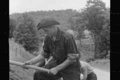 4137_Civilian Conservation Corps working at Tygart Valley Homesteads, WV