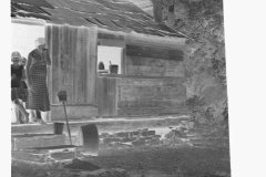 0005_Wife and children of sharecropper