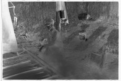 0417_Sorghum mill ,  near Nashville, Indiana