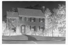 0688_Large modern affluent housing  , probably Washington DC suburb