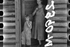 3068_Wife and child of Alabama sharecropper, Walker County, Alabama.   Spoiled negative