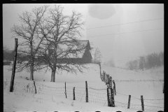 4215_Farm on Route US 6 , Iowa County, Iowa , in snow